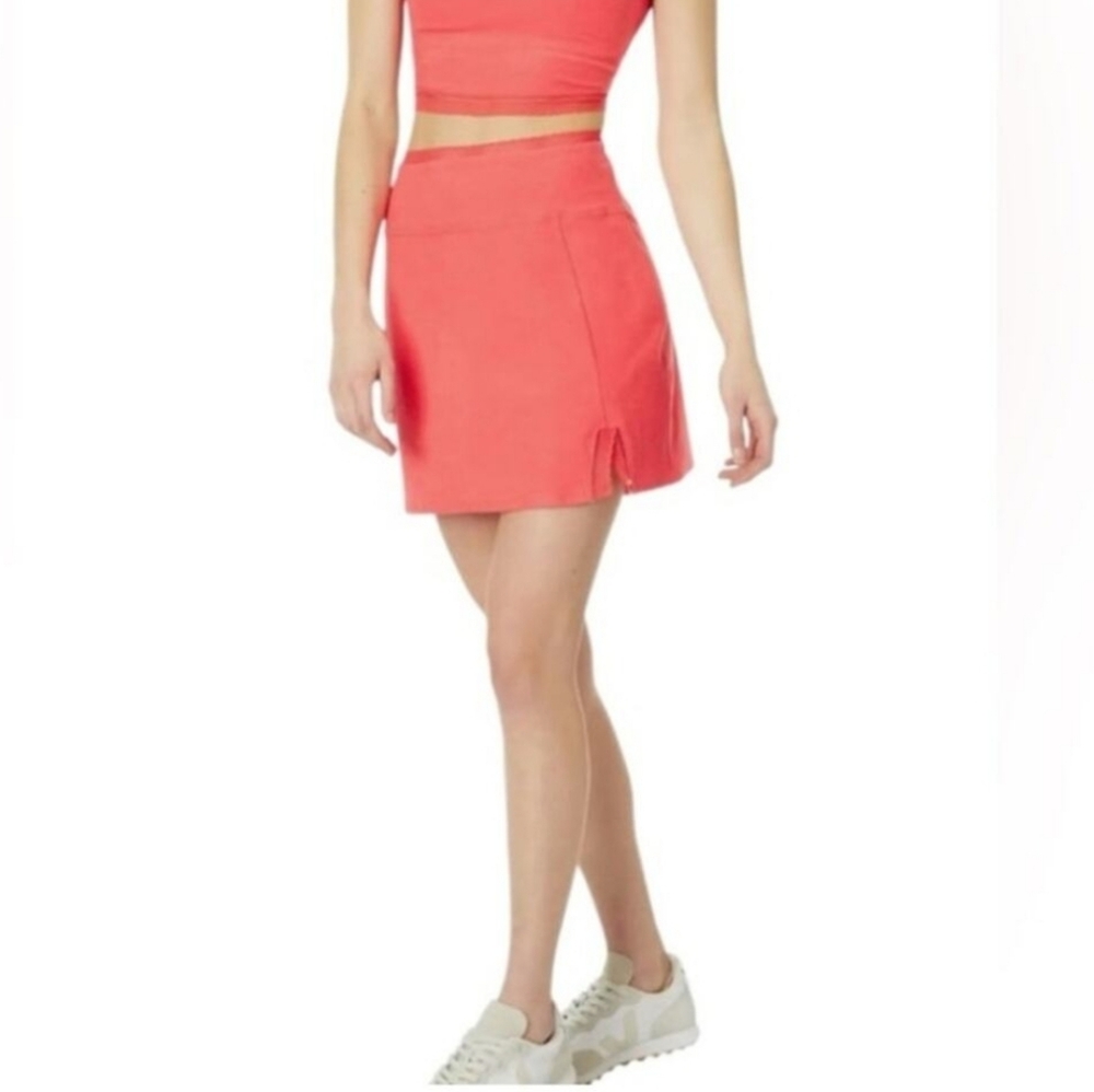 NWT Beyond Yoga Spacedye Allure Skirt Red Ash Heather – Sz Extra Large